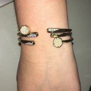 Kendra Scott gold bracelet set
